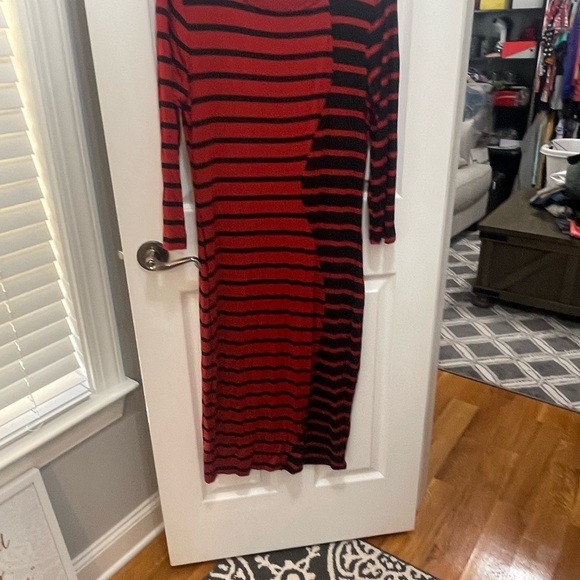 Spence dress large red and black - Picture 7 of 10